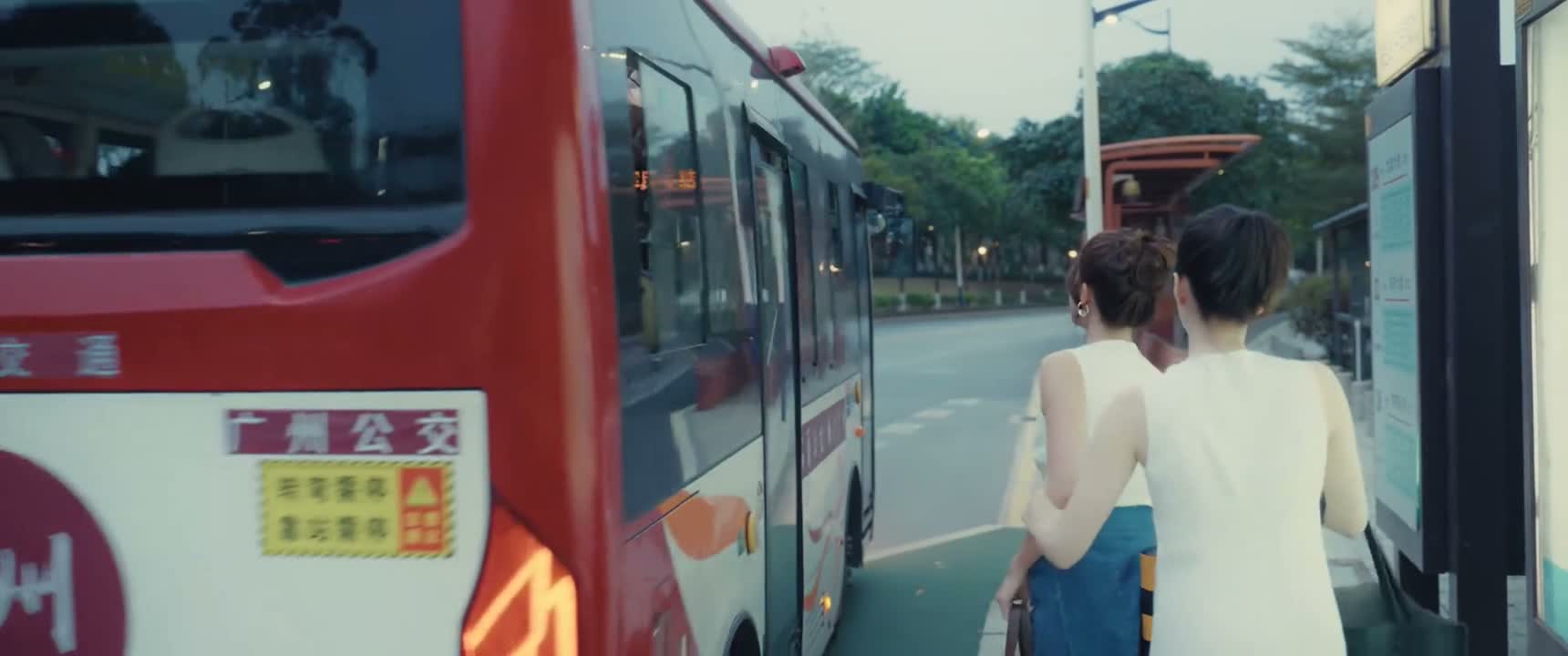 报警给你抓起来 你听懂了没有 好了好了好了