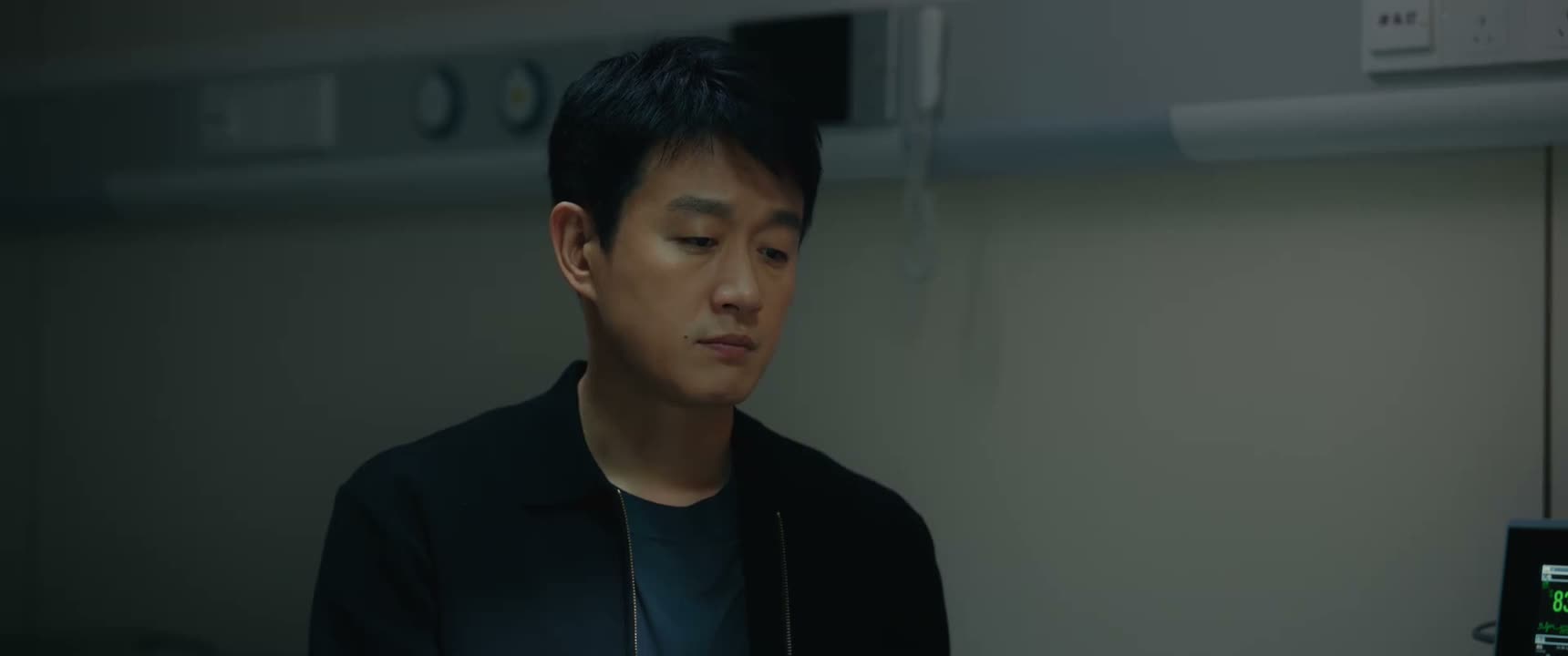 忙那什么项目啊 客户啊