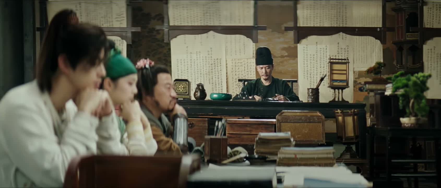 要不怎会藏自己家里
