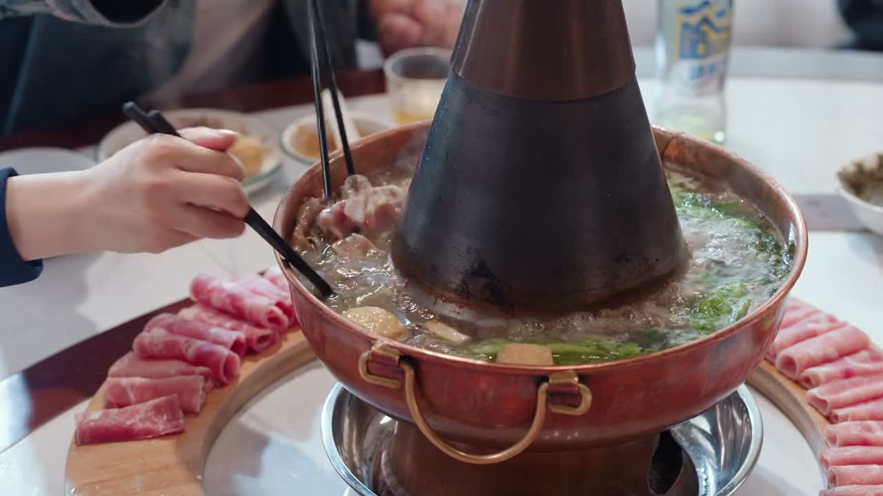 包哥回来是比上次结实了啊