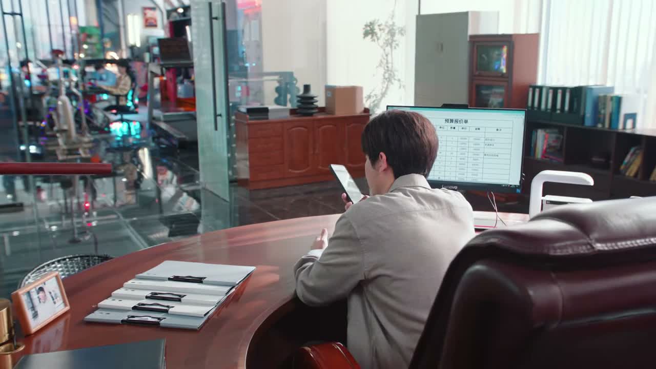 梁设计师 装修的预算 现在可以再多加一点