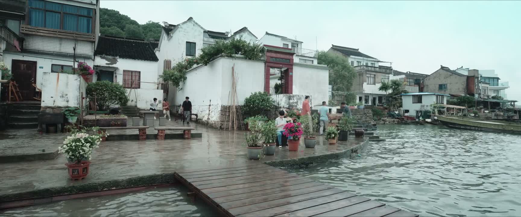 我玩一会儿 这路滑 小心点