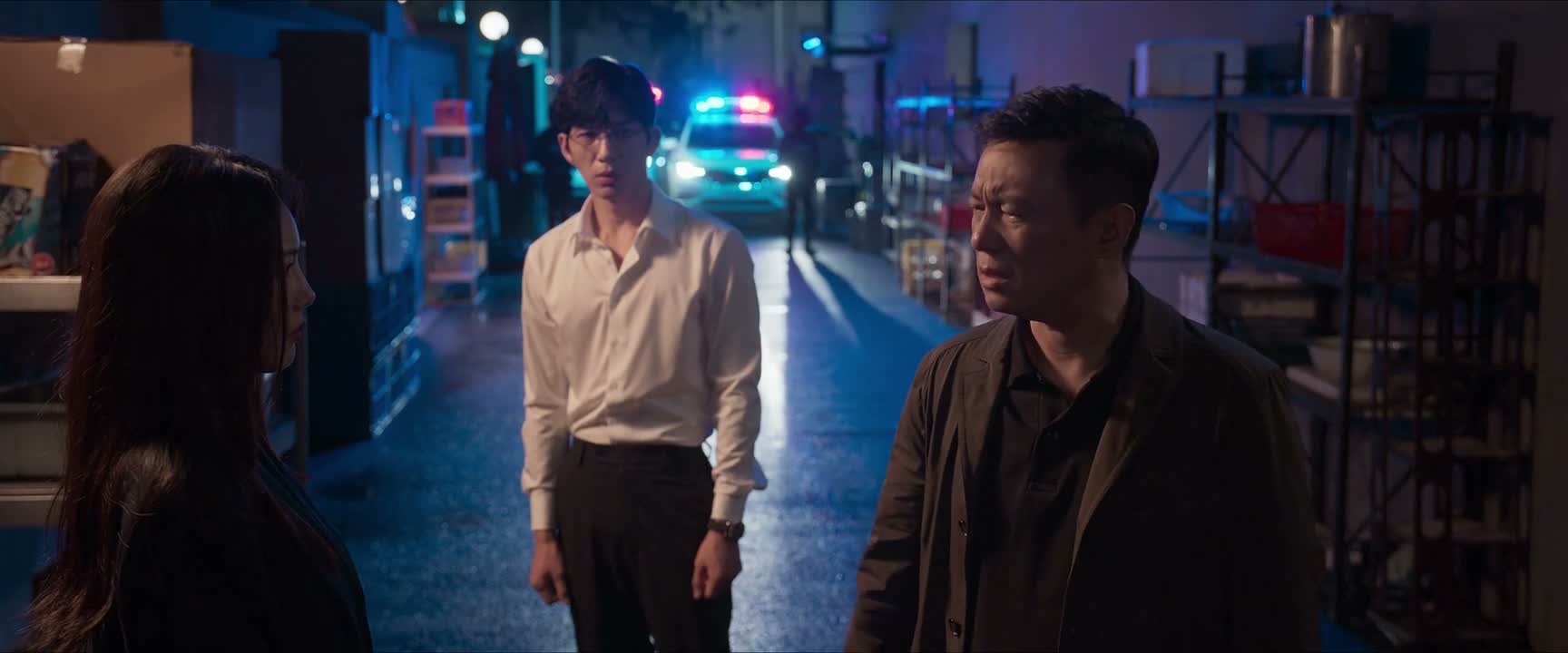 衣服也别乱穿 穿的什么玩意儿