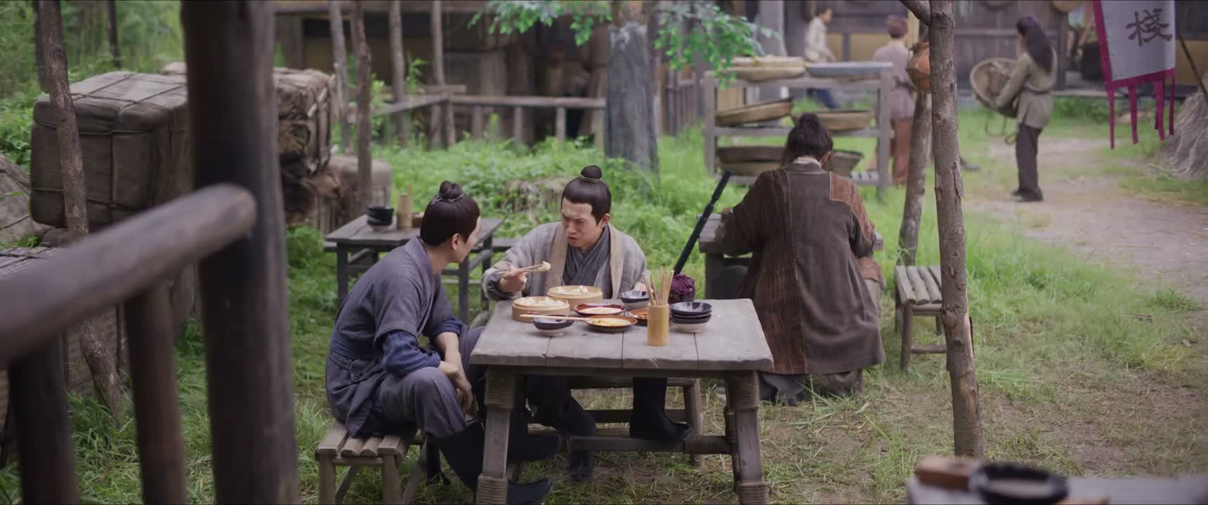 去大酒楼你有钱吗 你
