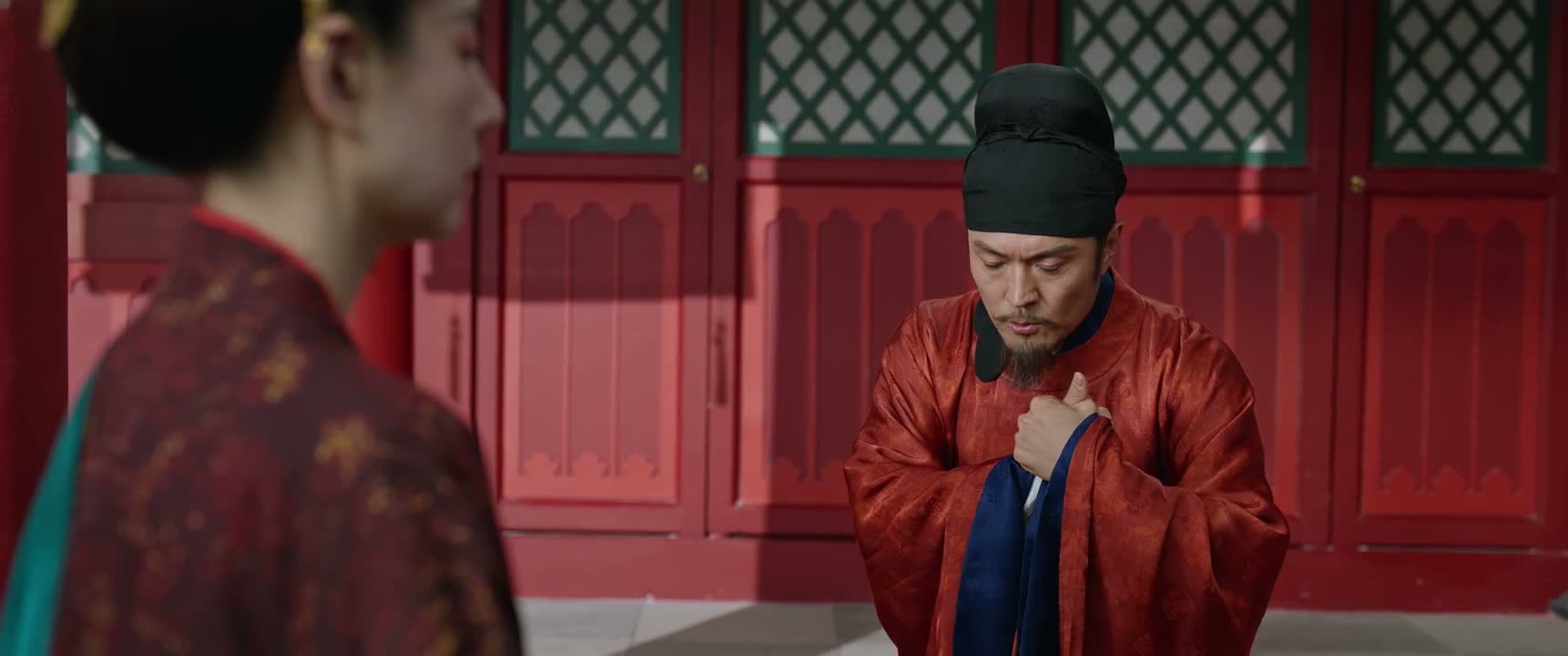 臣万死前来请罪