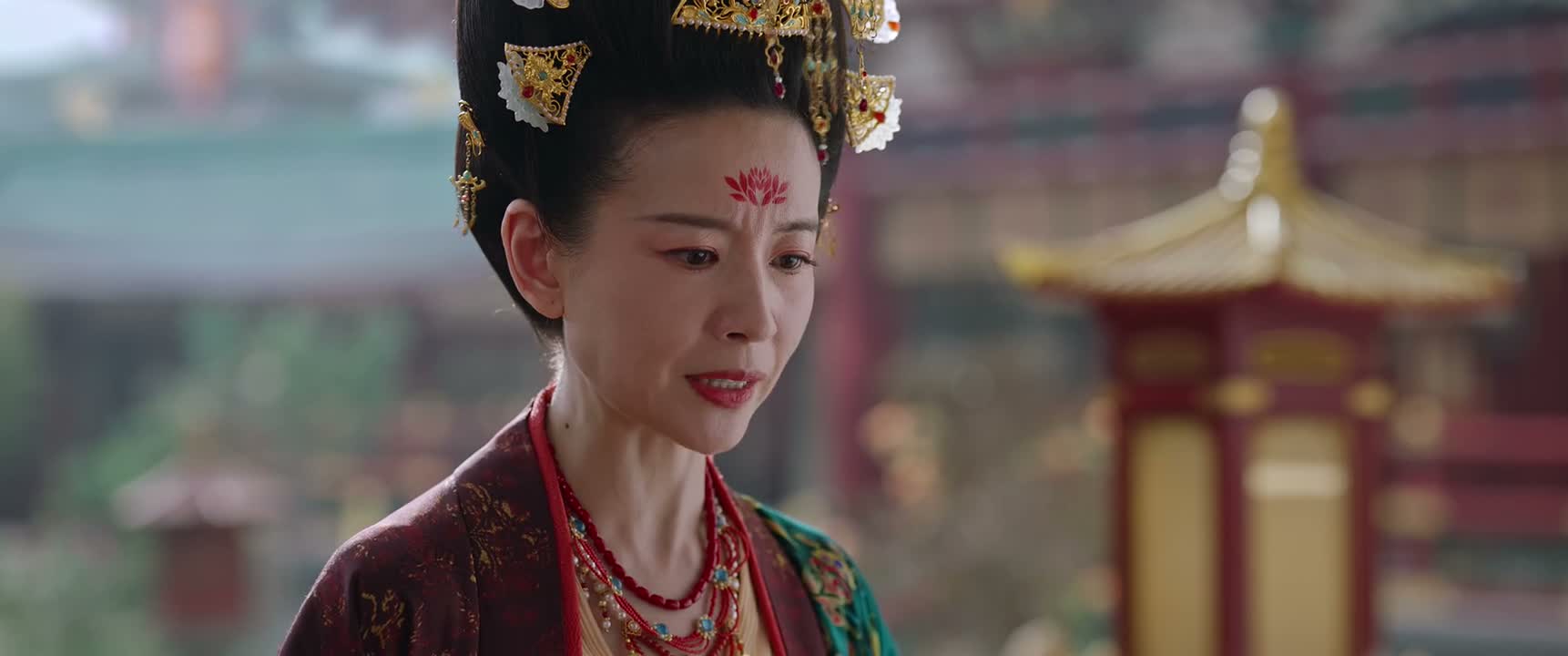 越发地狂妄自大 愚不可及