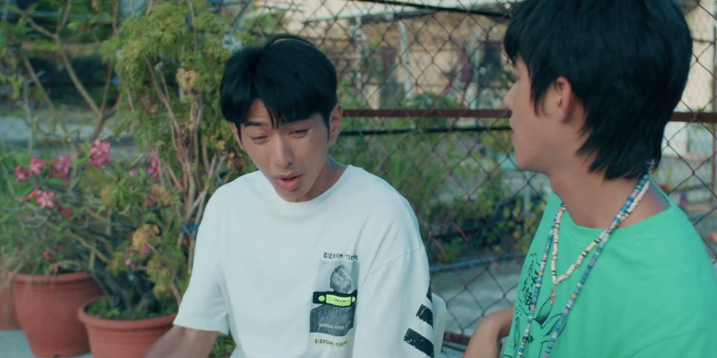 我刚不是说我爸要报警抓我吗