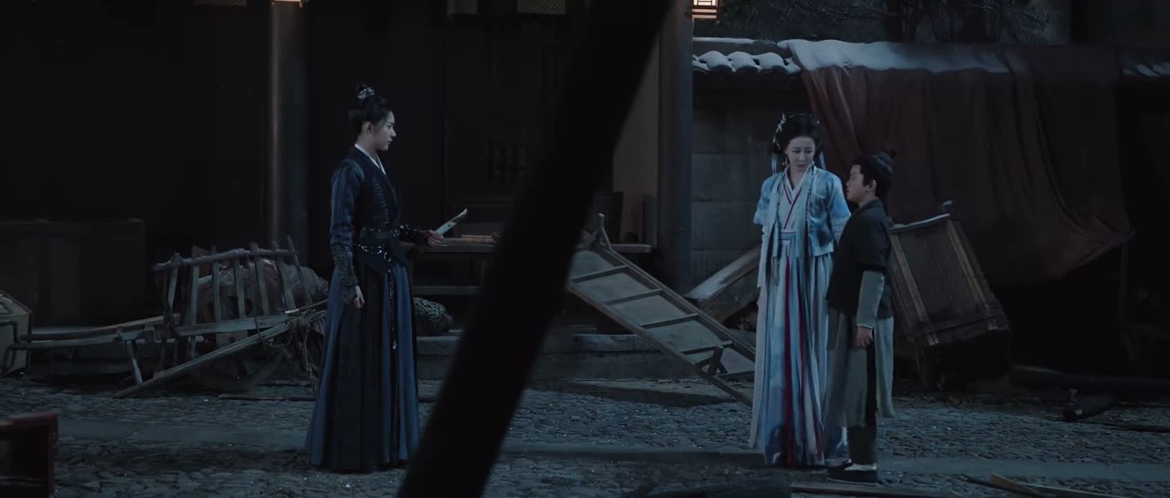 多谢孟校尉 救了我们姐弟