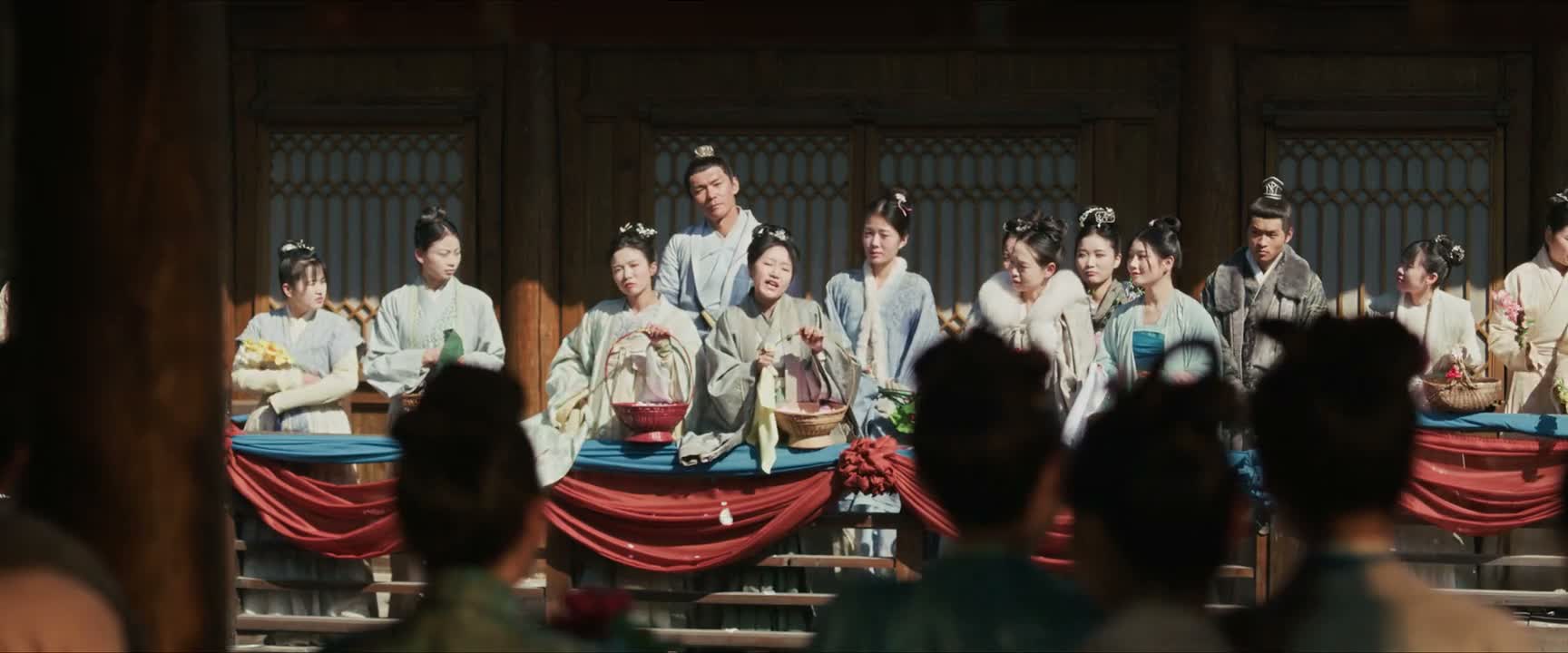 我们侯爷戎马征战