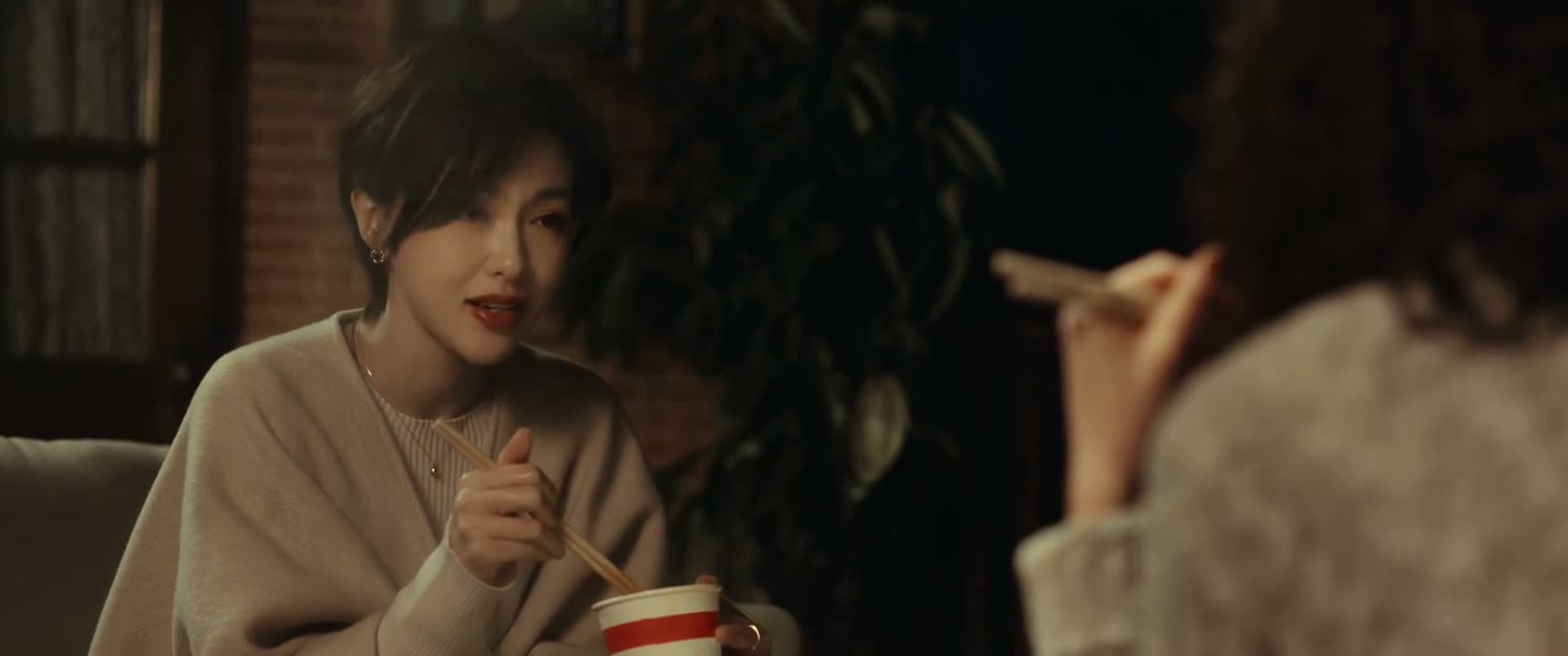 他一个人在那儿就已经够了