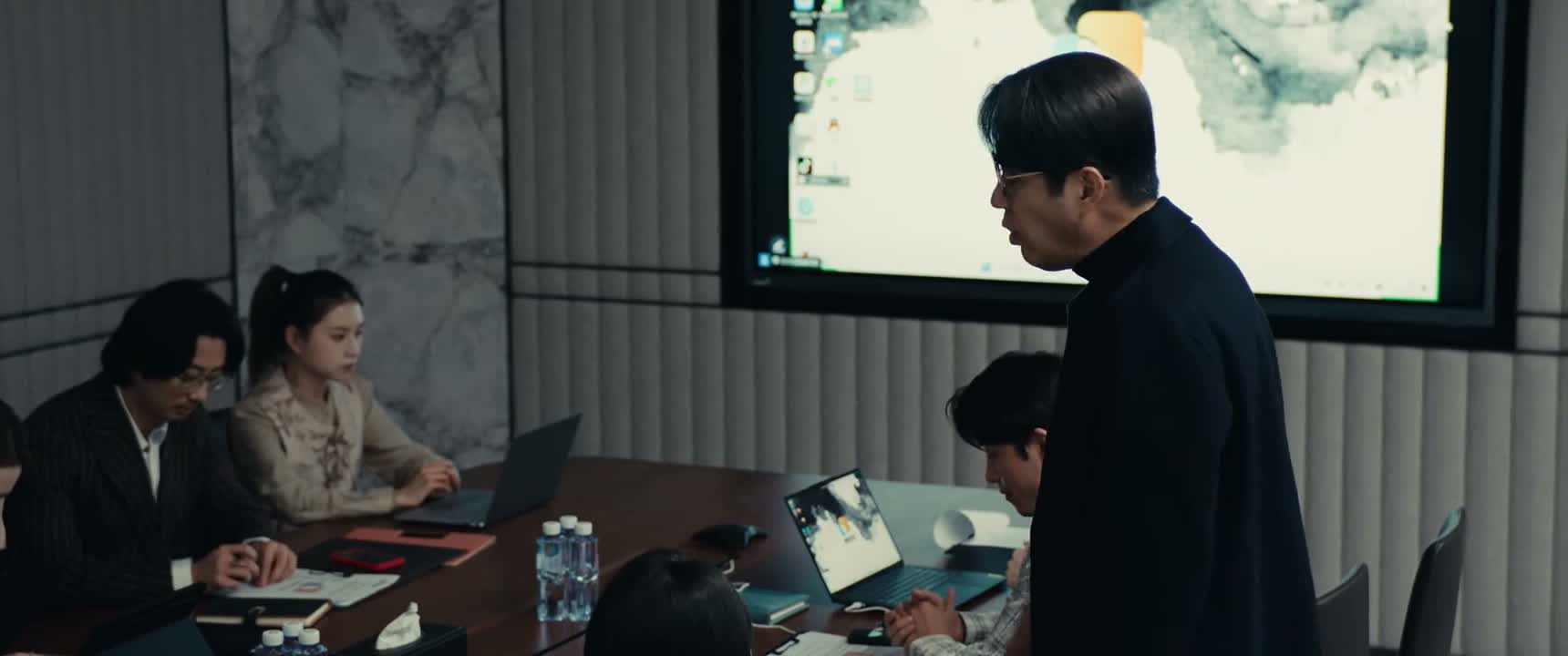 以后在咱们的地盘 不允许出现这种东西