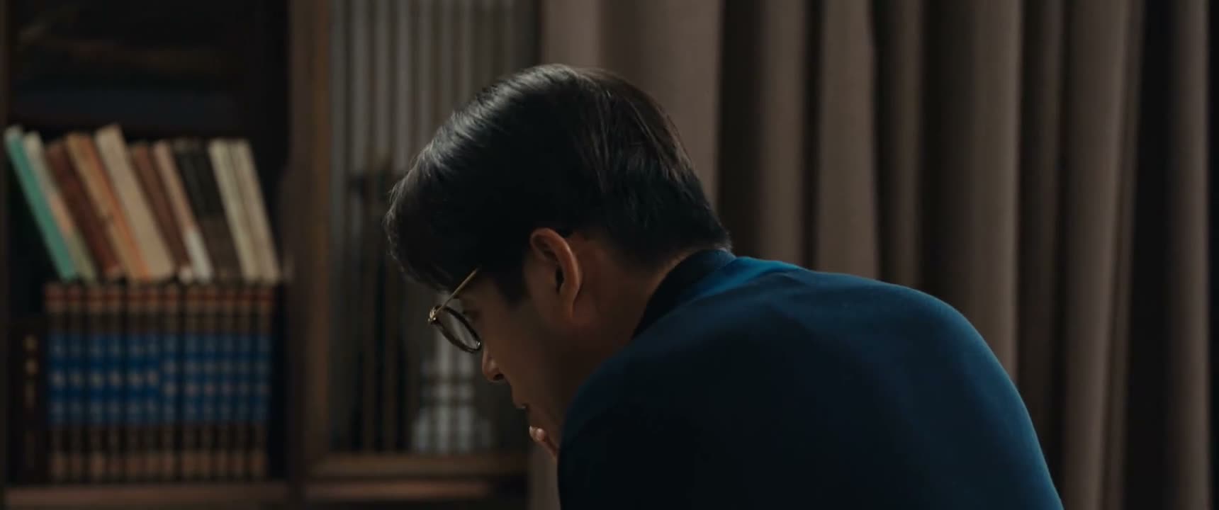 已经有三个作者让戴珊签走了