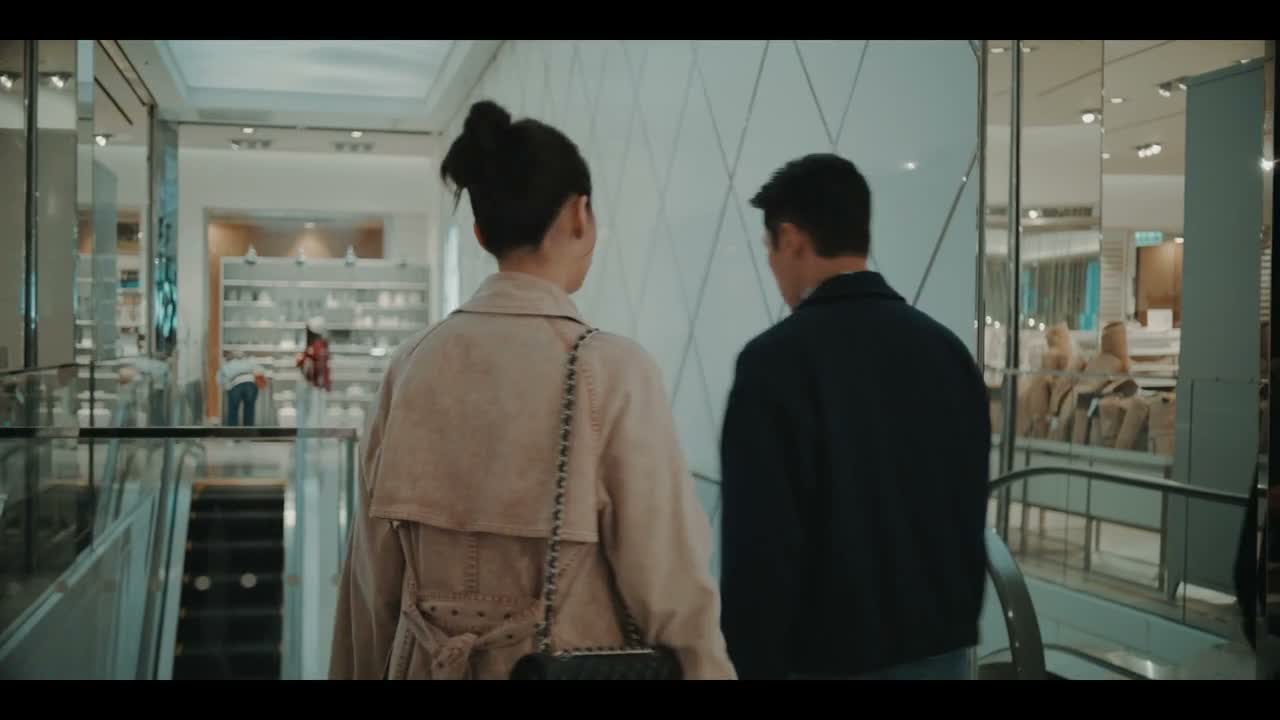 你不是说立璇他们分居了?