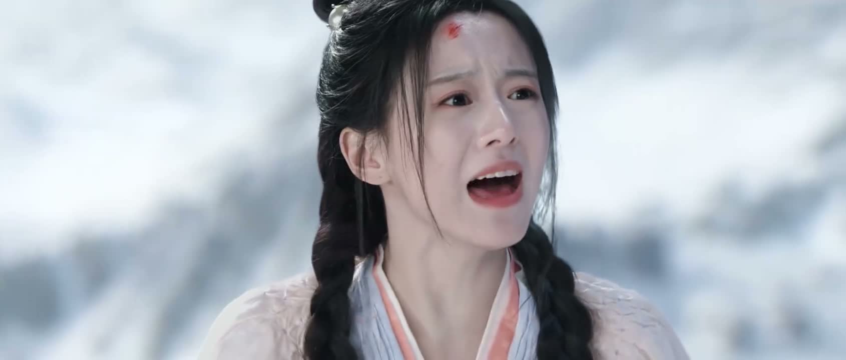 雪崩了 快跑