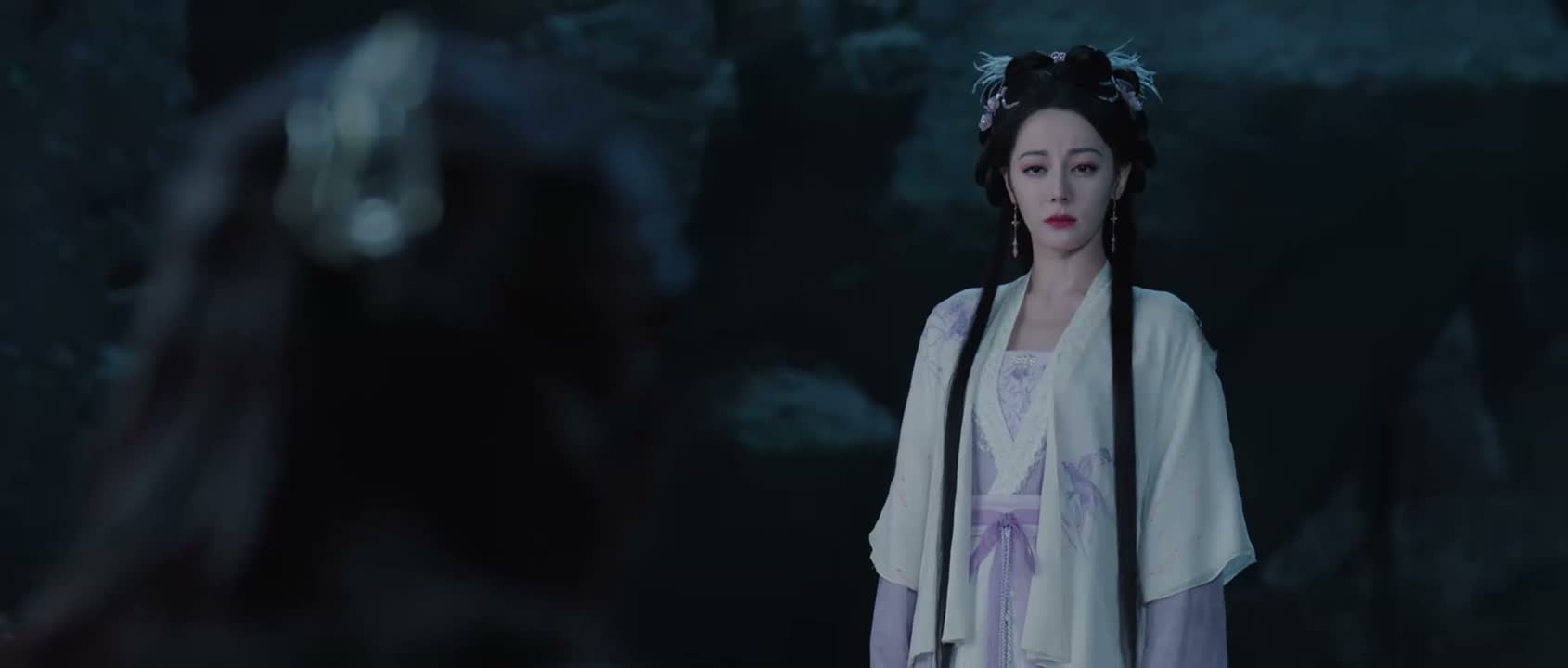 你那高高在上的父亲