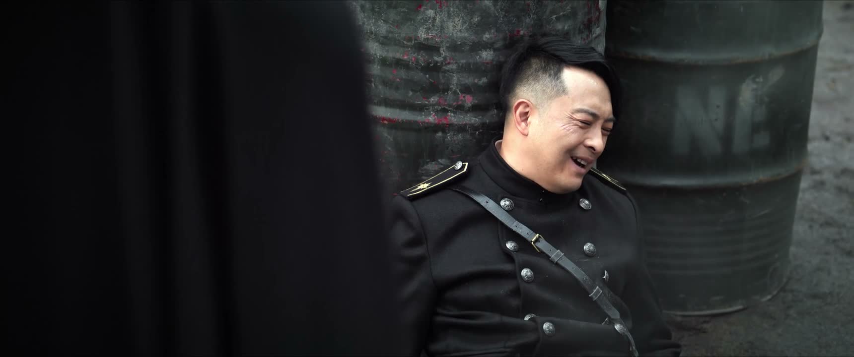 太荒谬了