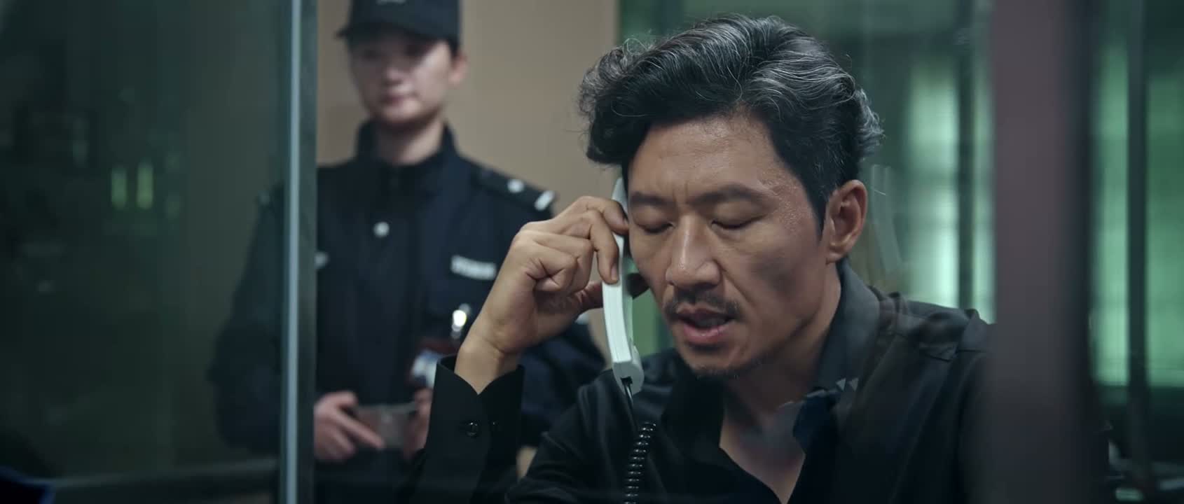 她是心里有道坎啊
