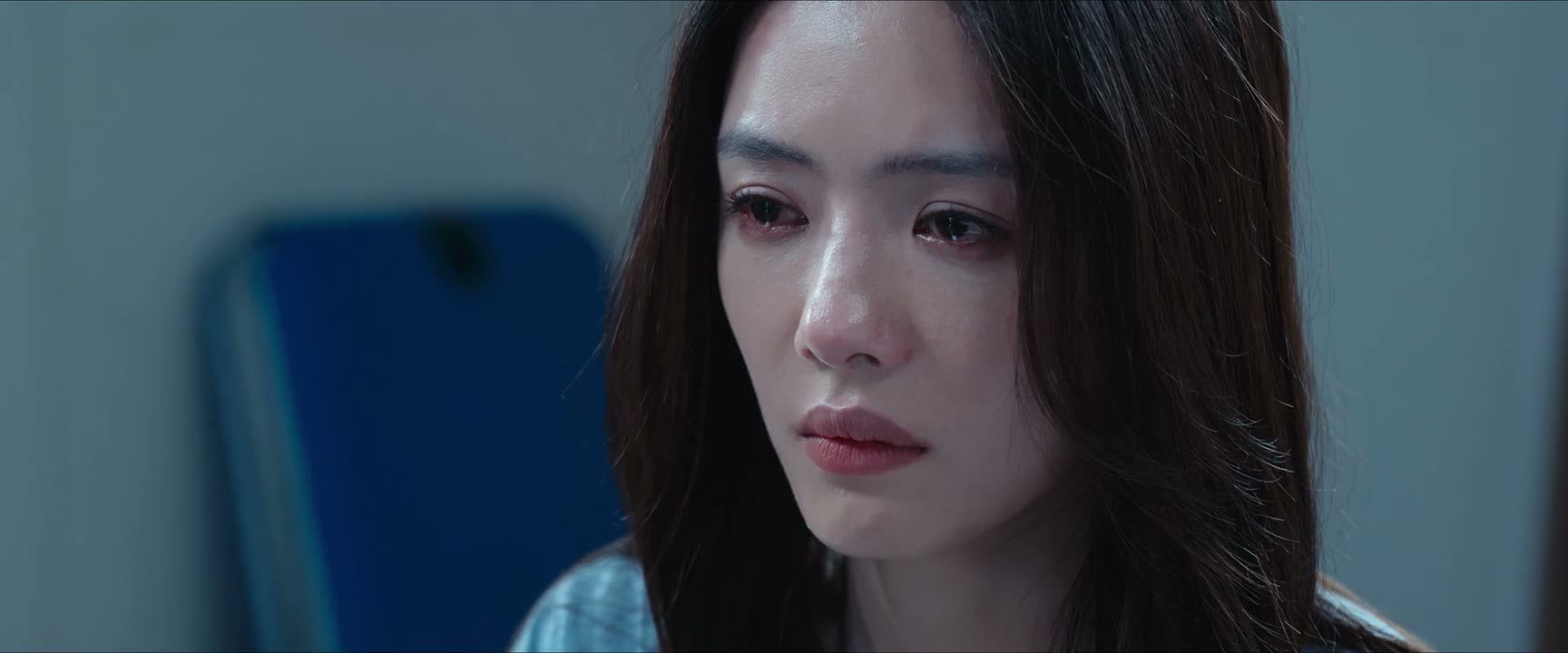 我知道我不应该靠近你
