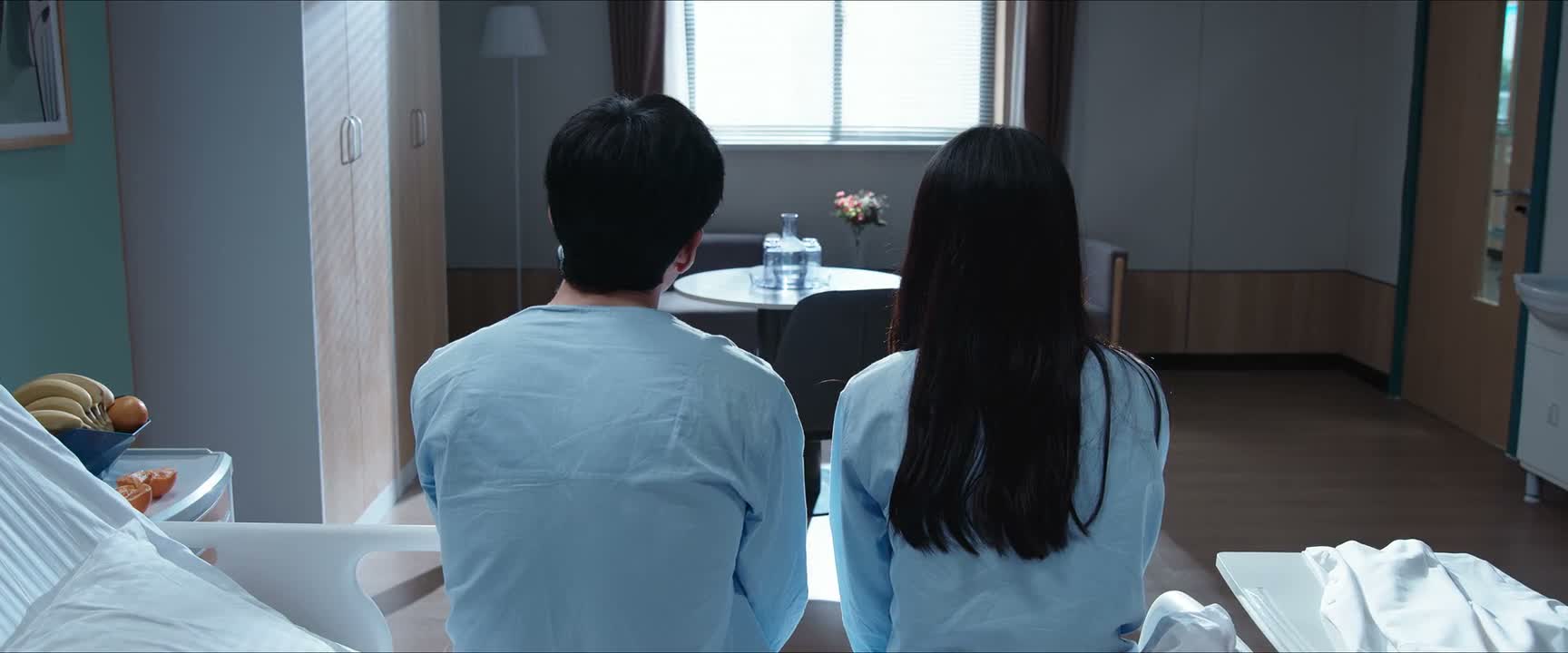 只是想着远远地看着你 就能安心