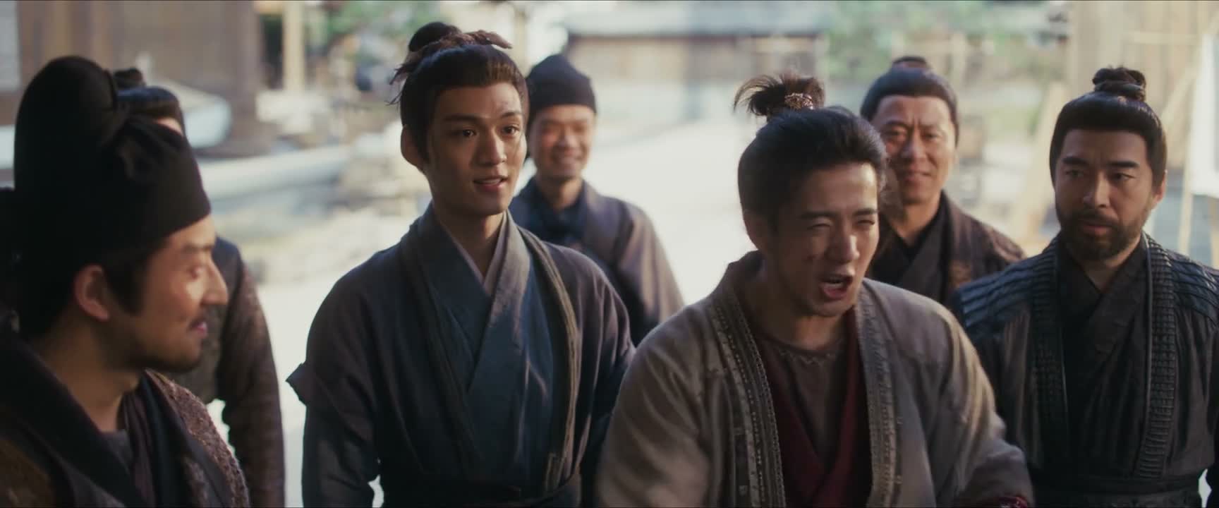 首先得磕三个响头