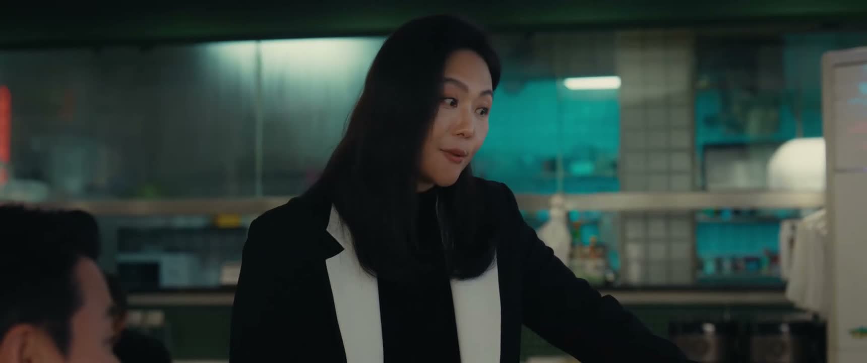 在家里相夫教子的 就像他这样的