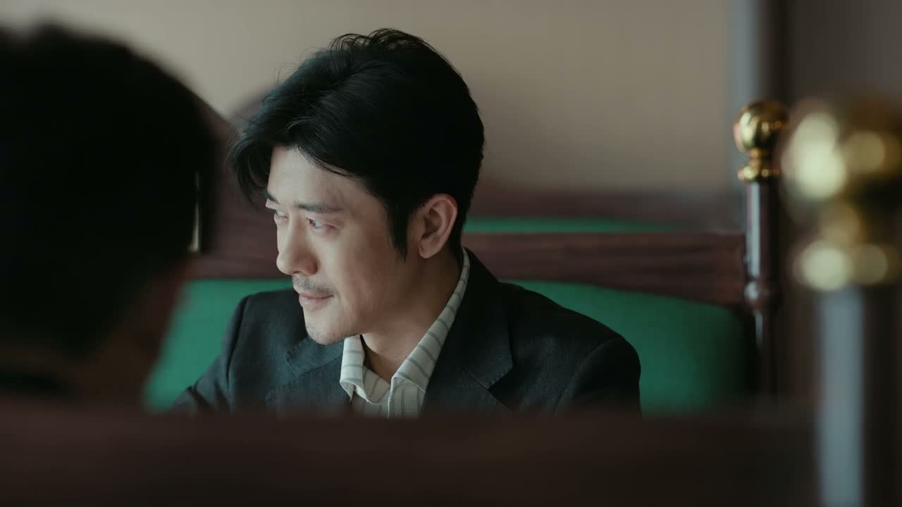 看着你们两位高手过招