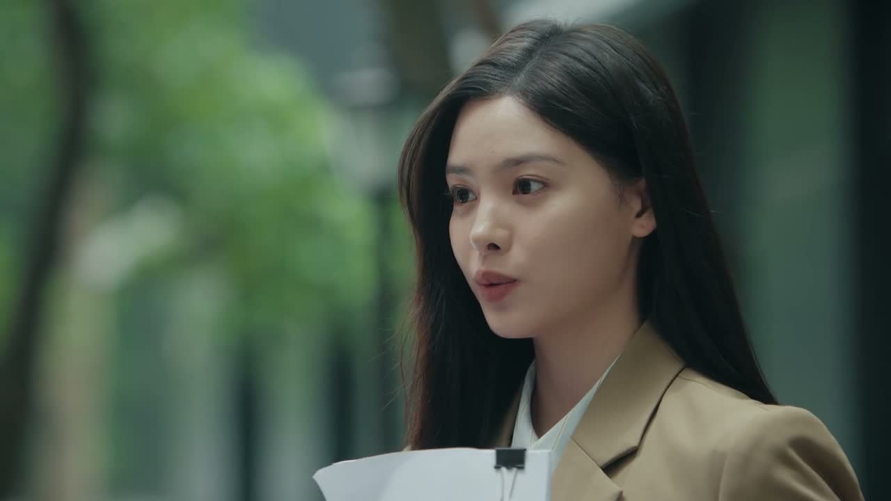 我跟佩琳姐说不上话