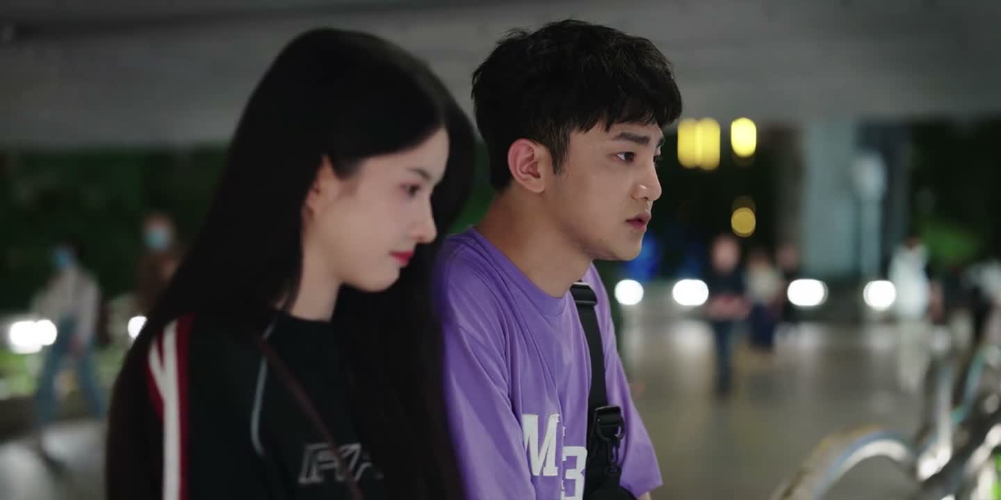 她怎么就能把我完全忘了呢