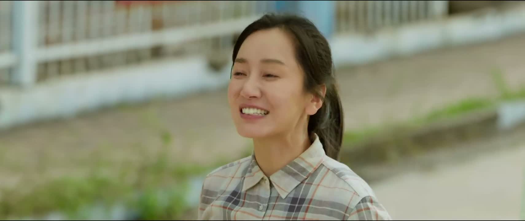 嫂子给你们烙饼 炖肉