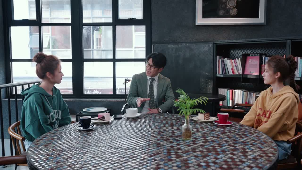 厉害的呀 基本都没有档期 不厉害的