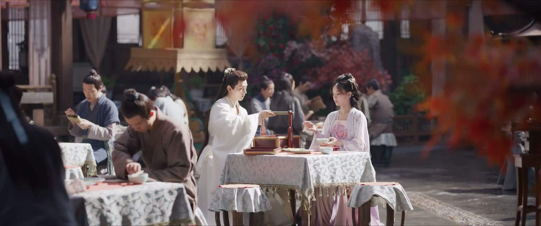 我带来了糕点 你尝尝