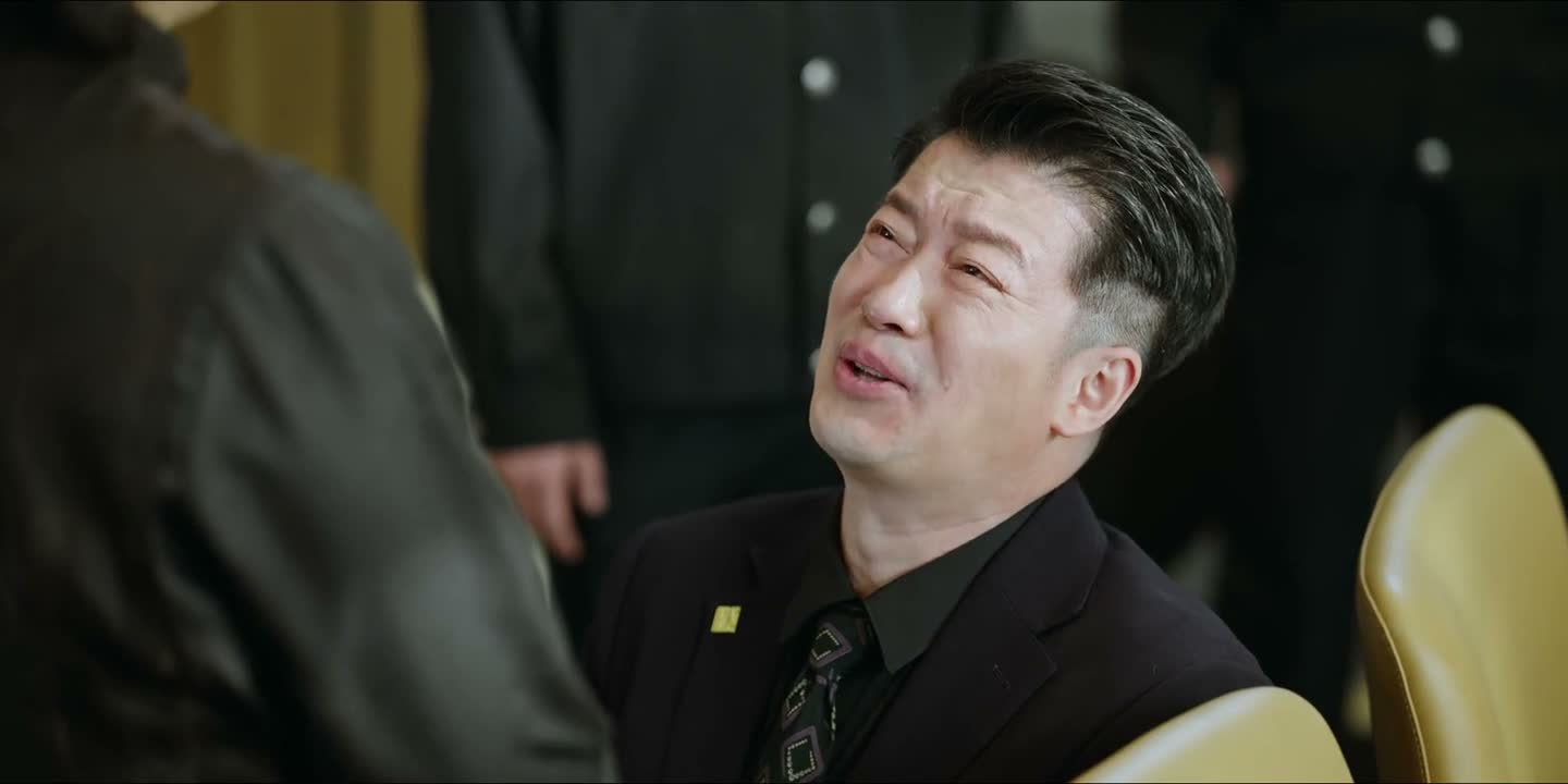 都是纪封逼的
