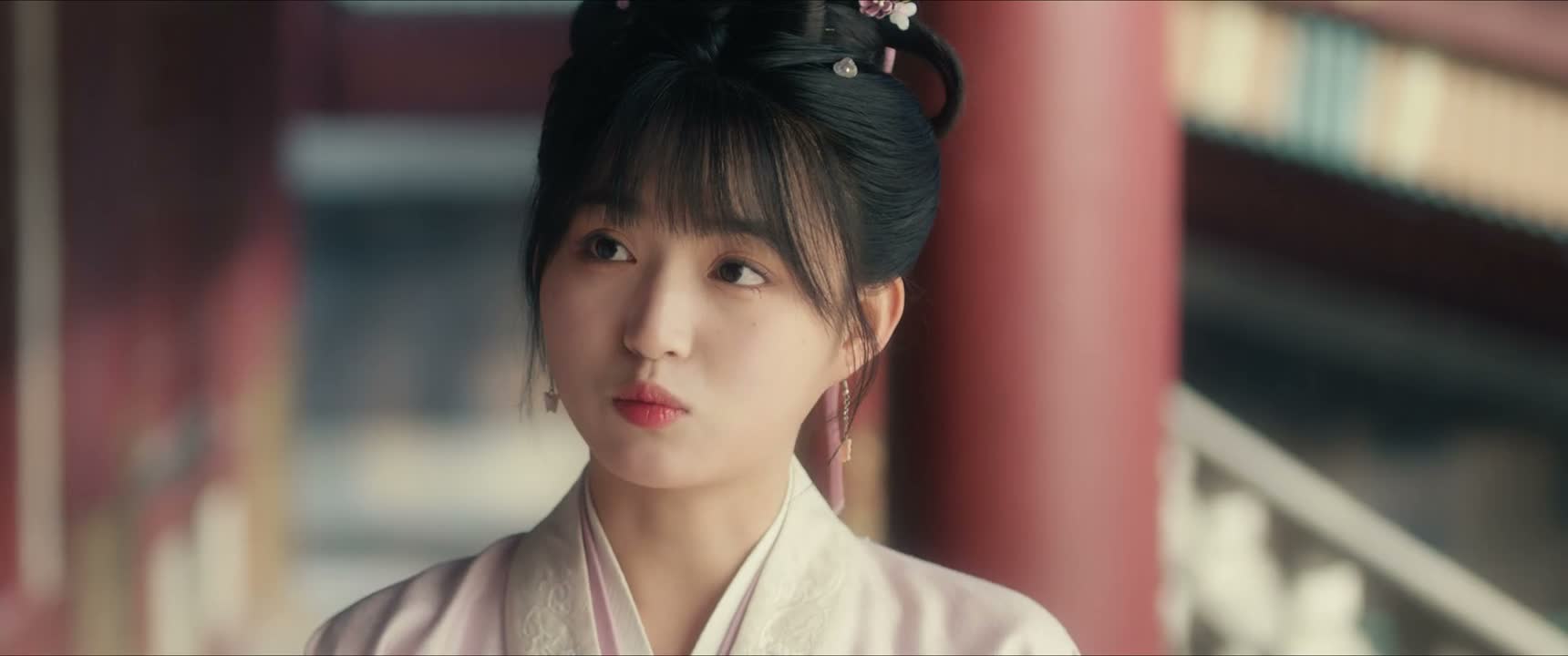 那些奴才们看人下菜碟
