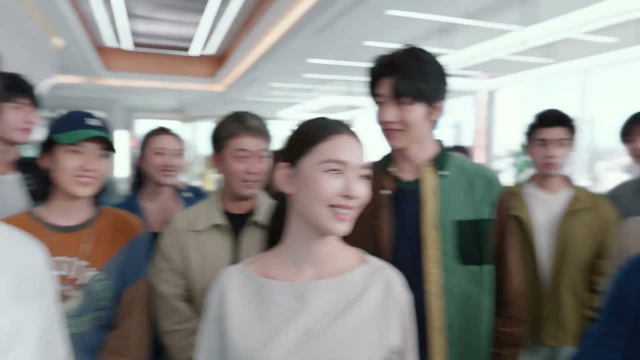 这不会是裴总给我们 布的局吧