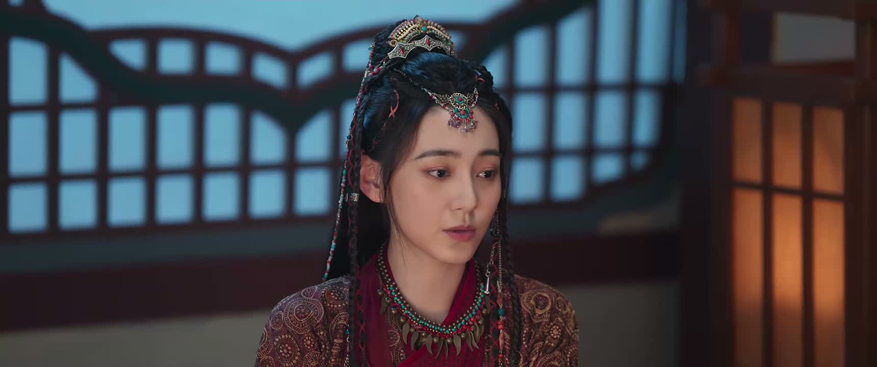 我们还有最后一事要请您帮忙