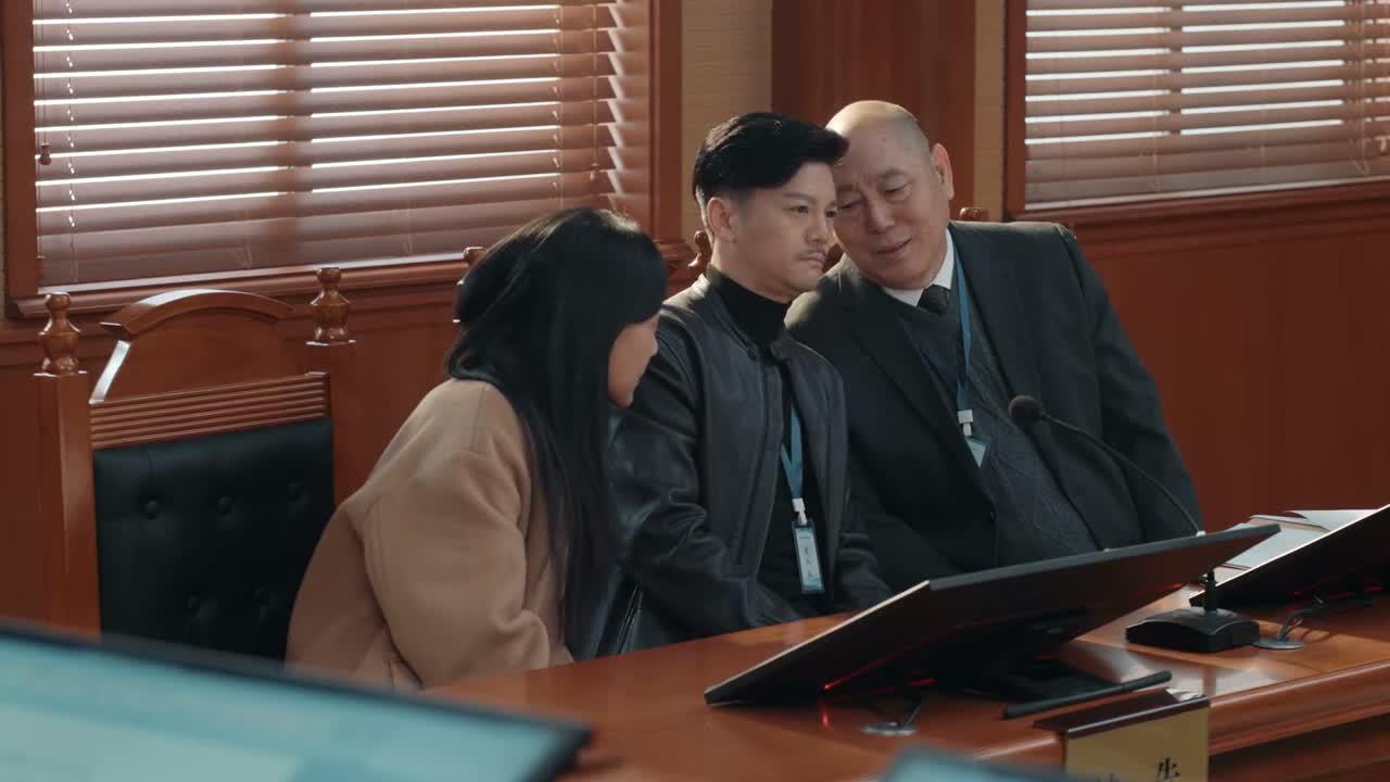 肯定在狗场待不住