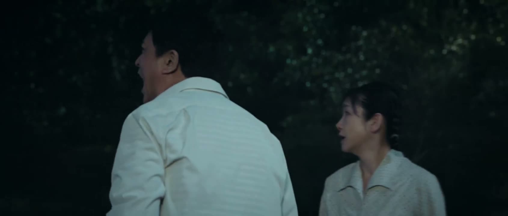 地震了 地震了