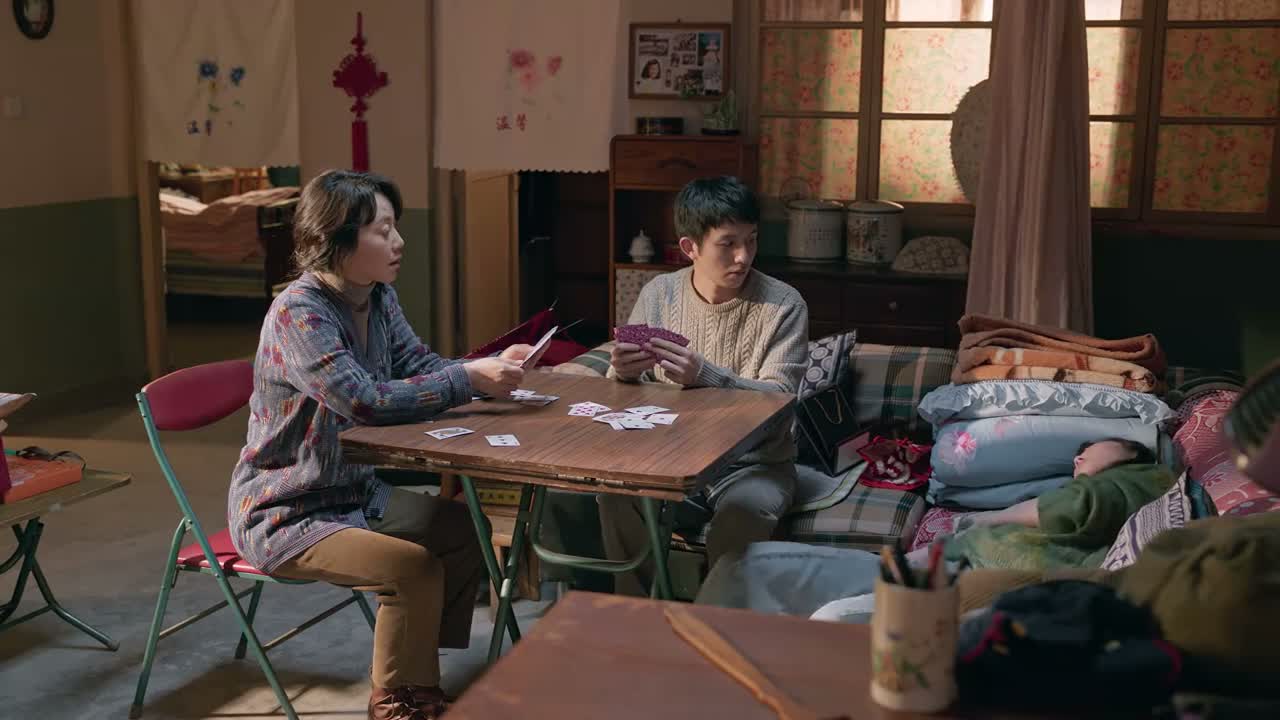 烦死了 她过年回来吗