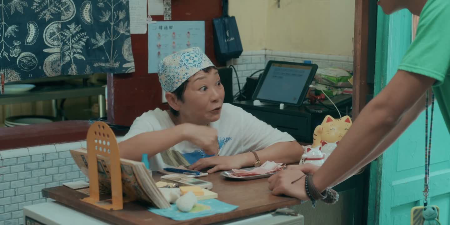 人家都在我们家工作了