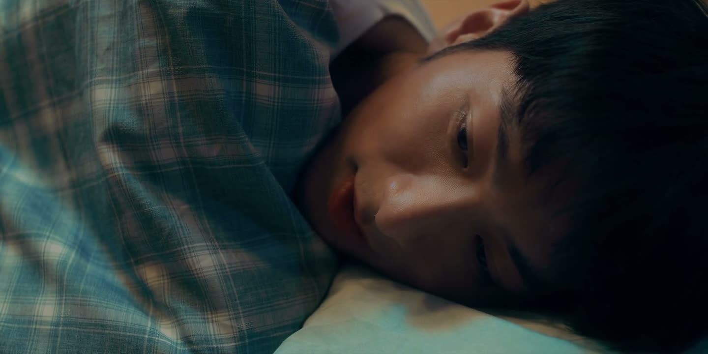 我刚洗冷水澡有点冷