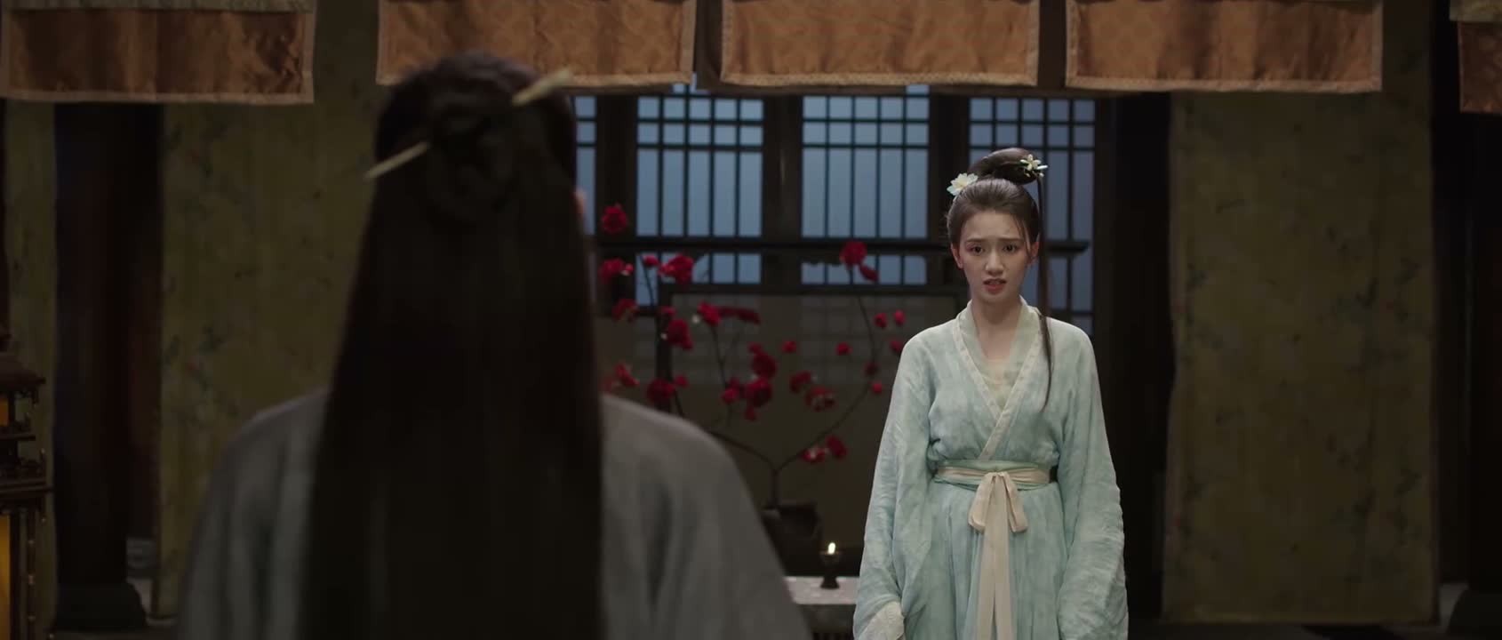闹的是人心惶惶