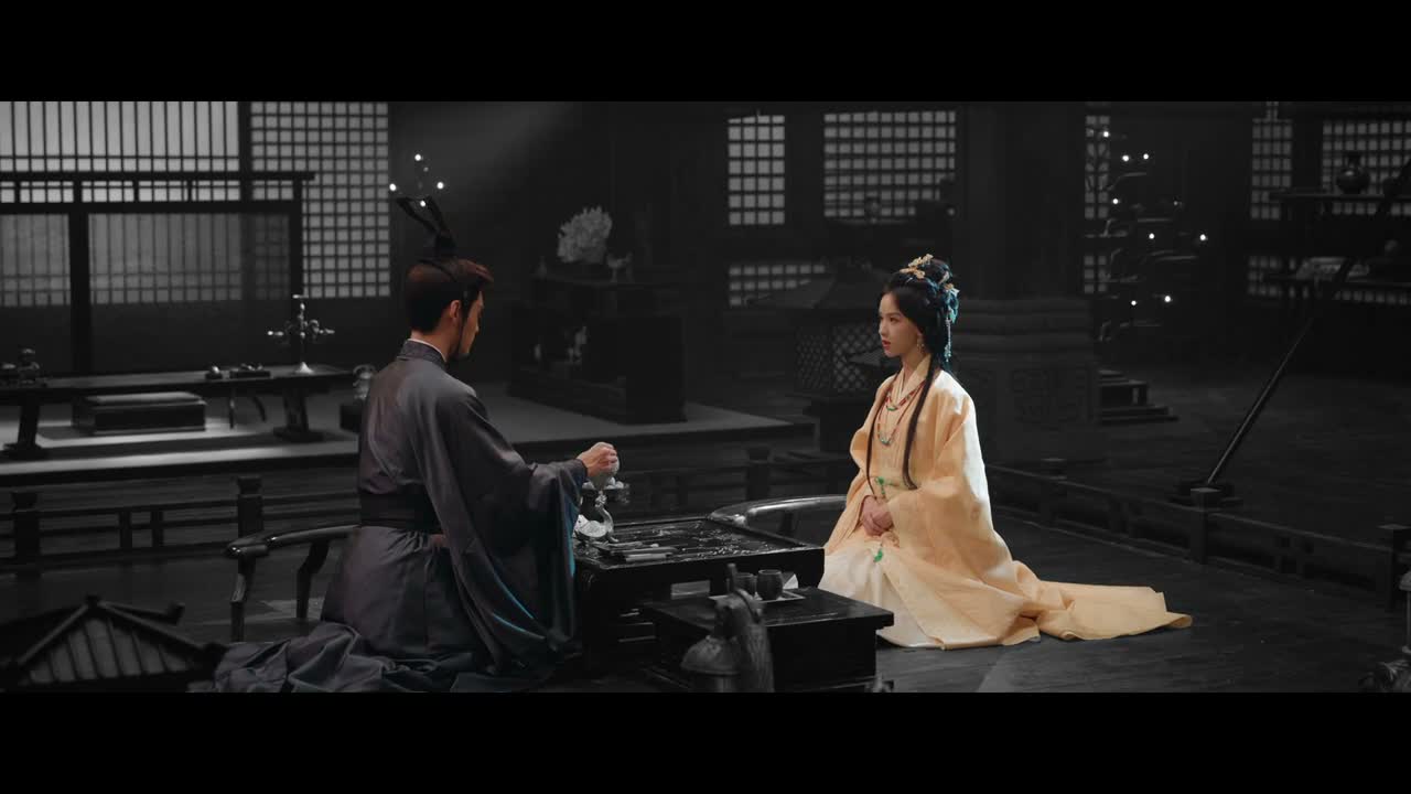 真是一出好戏 彼此彼此