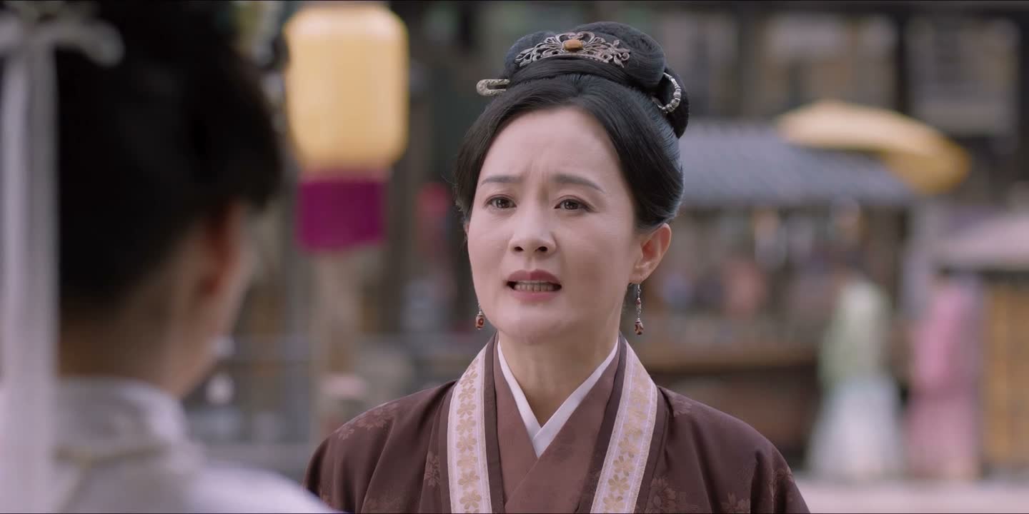 问太太借了两万两银子
