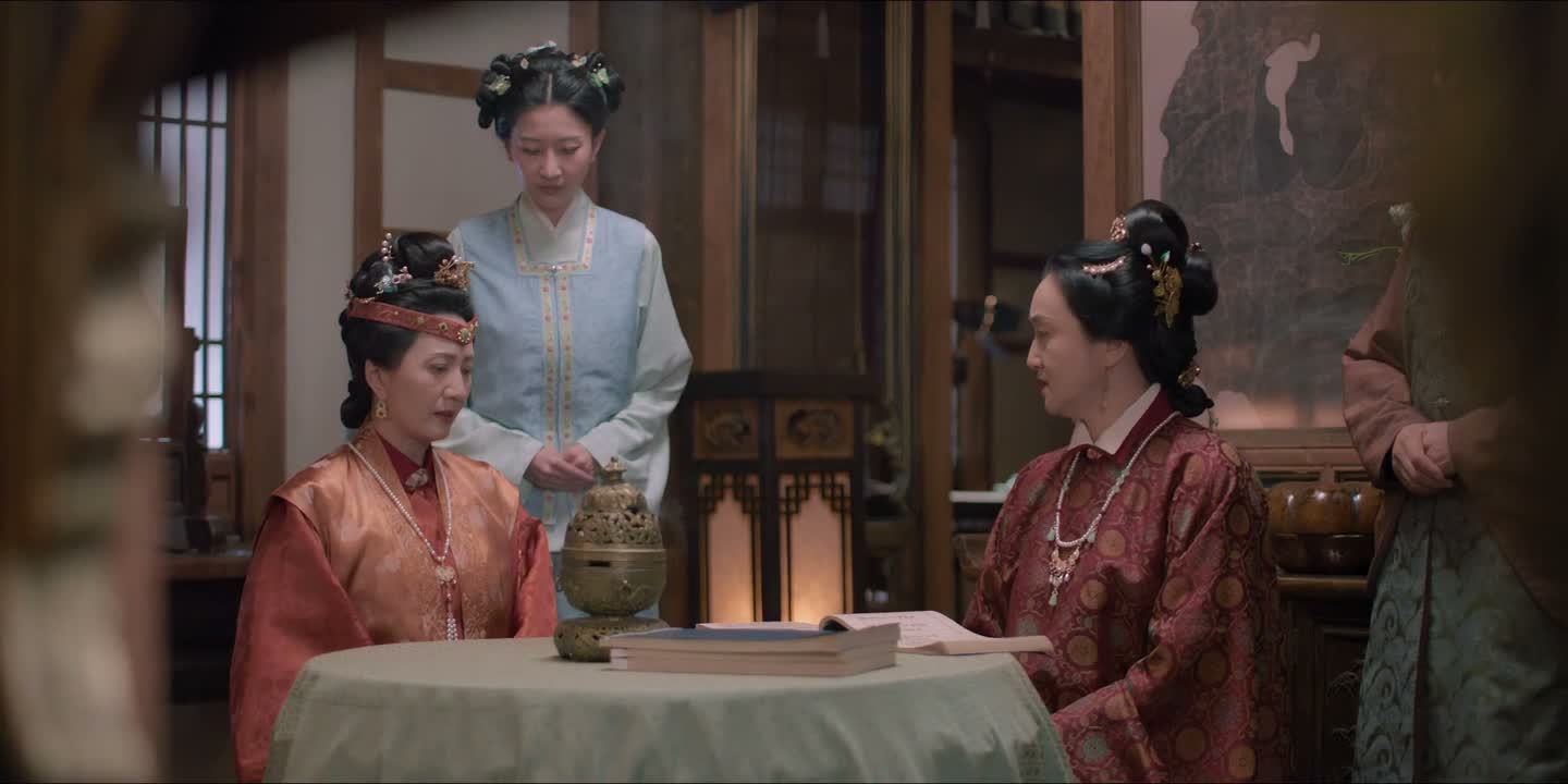 这窟窿怎么越填越大呢