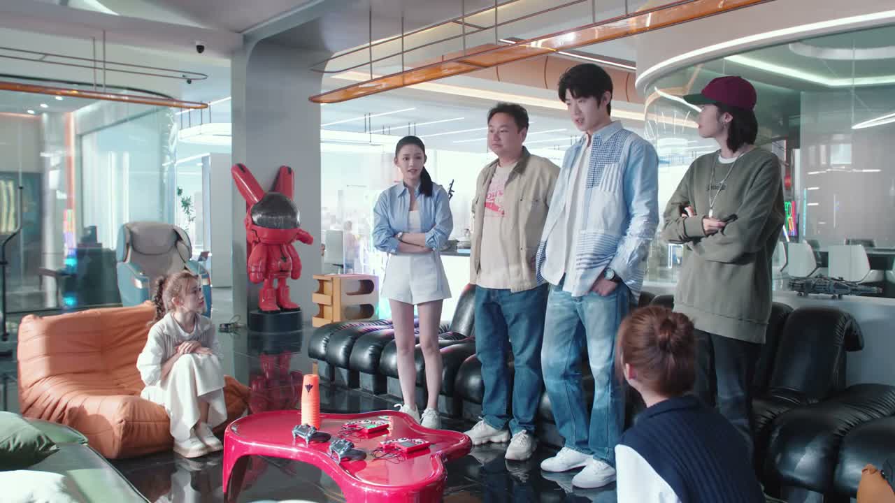 线上也有很多人报名 比想象中的还要多