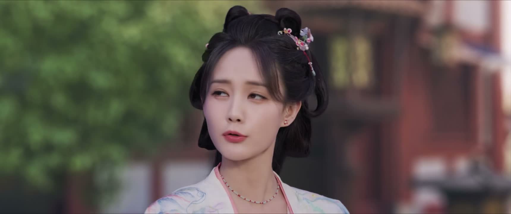 就陆续地都开了起来