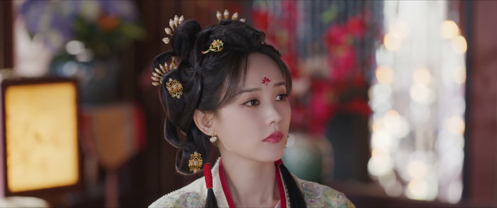 奴婢看他平时还挺爱学习的