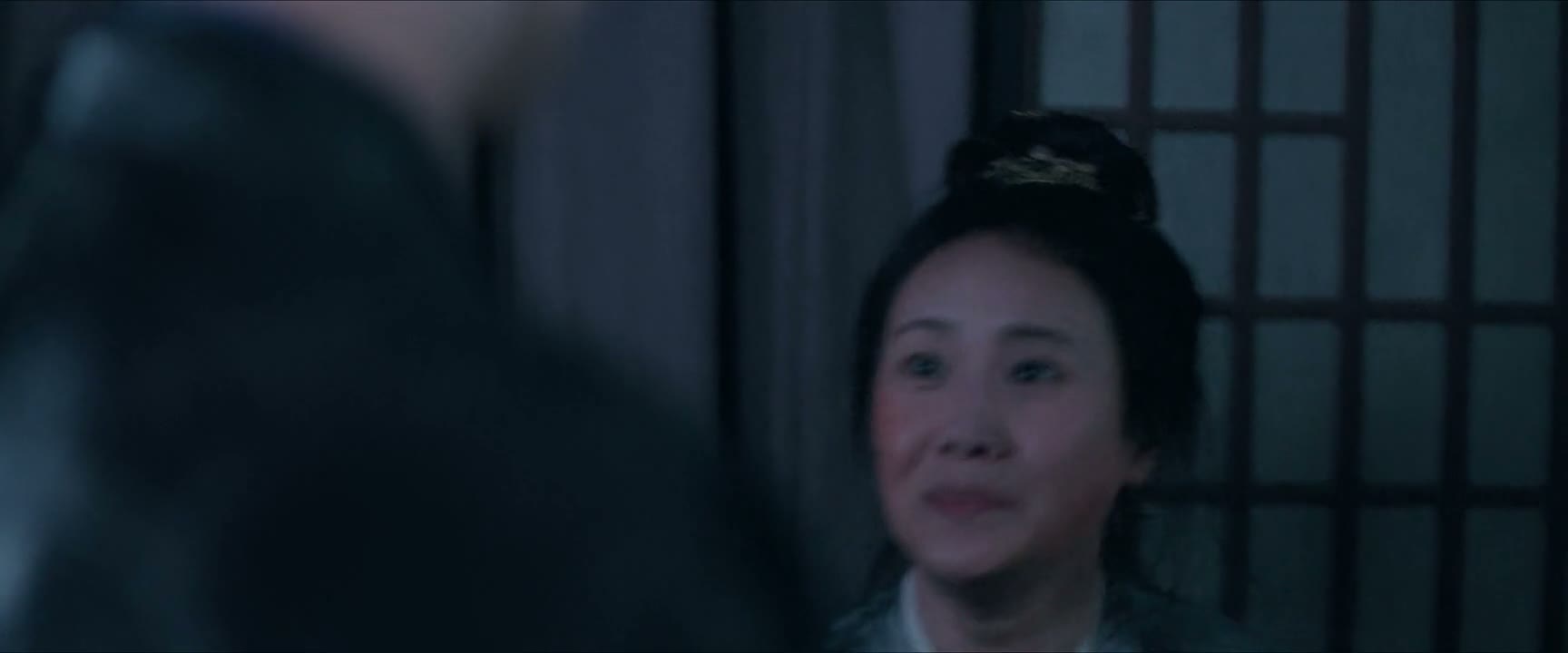 陛下 您不能打她