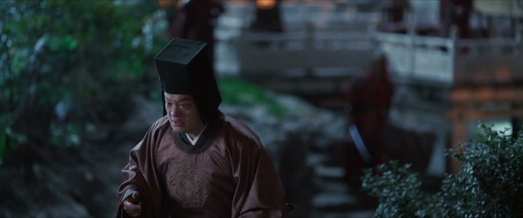 黄雀在后