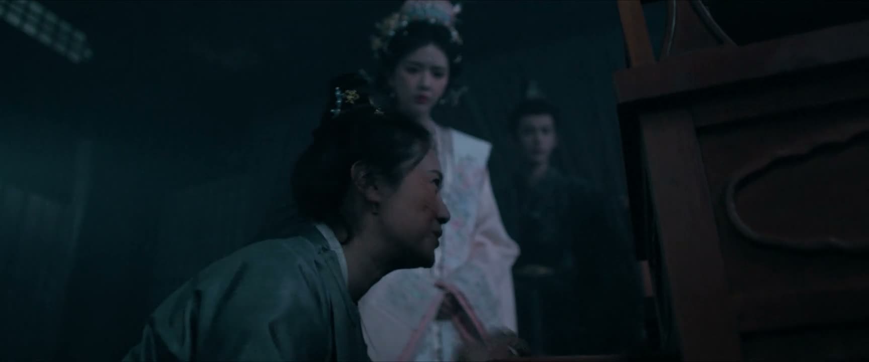 谁为娘娘点了香